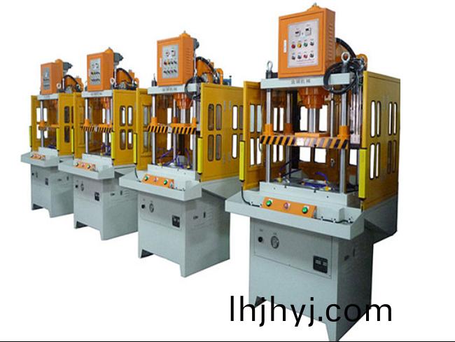 JCQL四柱油壓(ya)切邊機